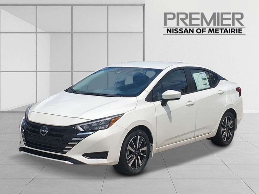 2025 Nissan Versa SV's photo