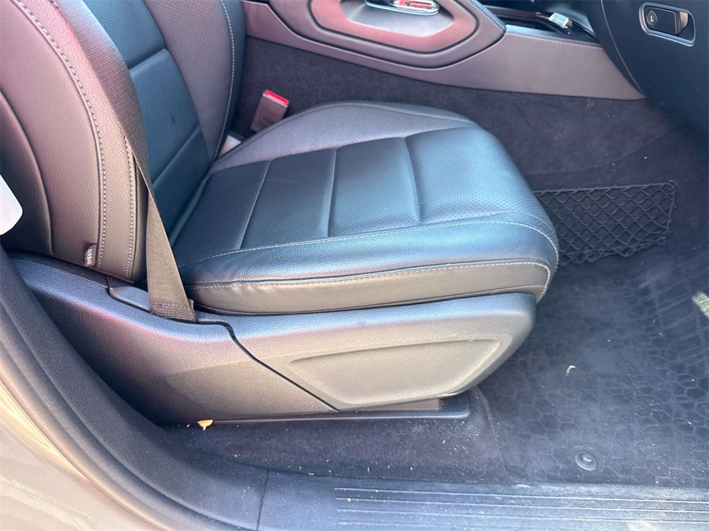 2020 Mercedes Benz GLE 350 4MATIC photo 11