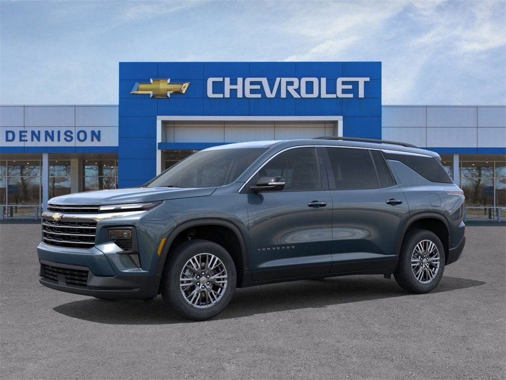 2026 Chevrolet Traverse photo 2