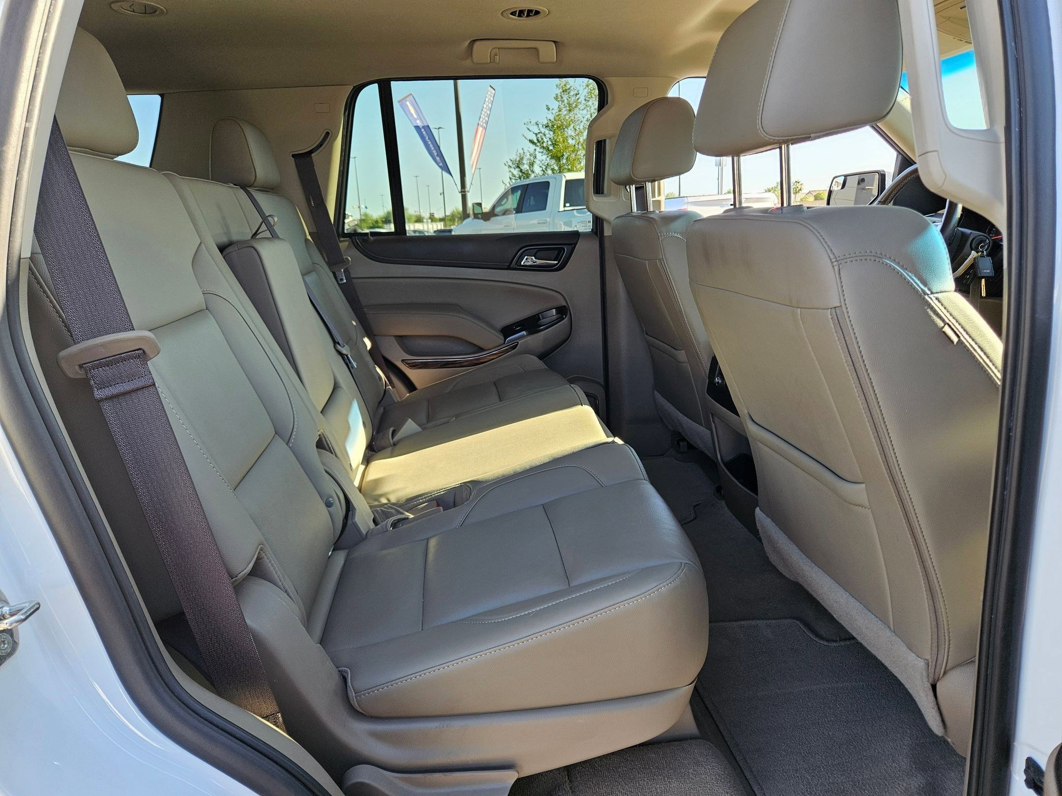 2019 Gmc Yukon SLT photo 16