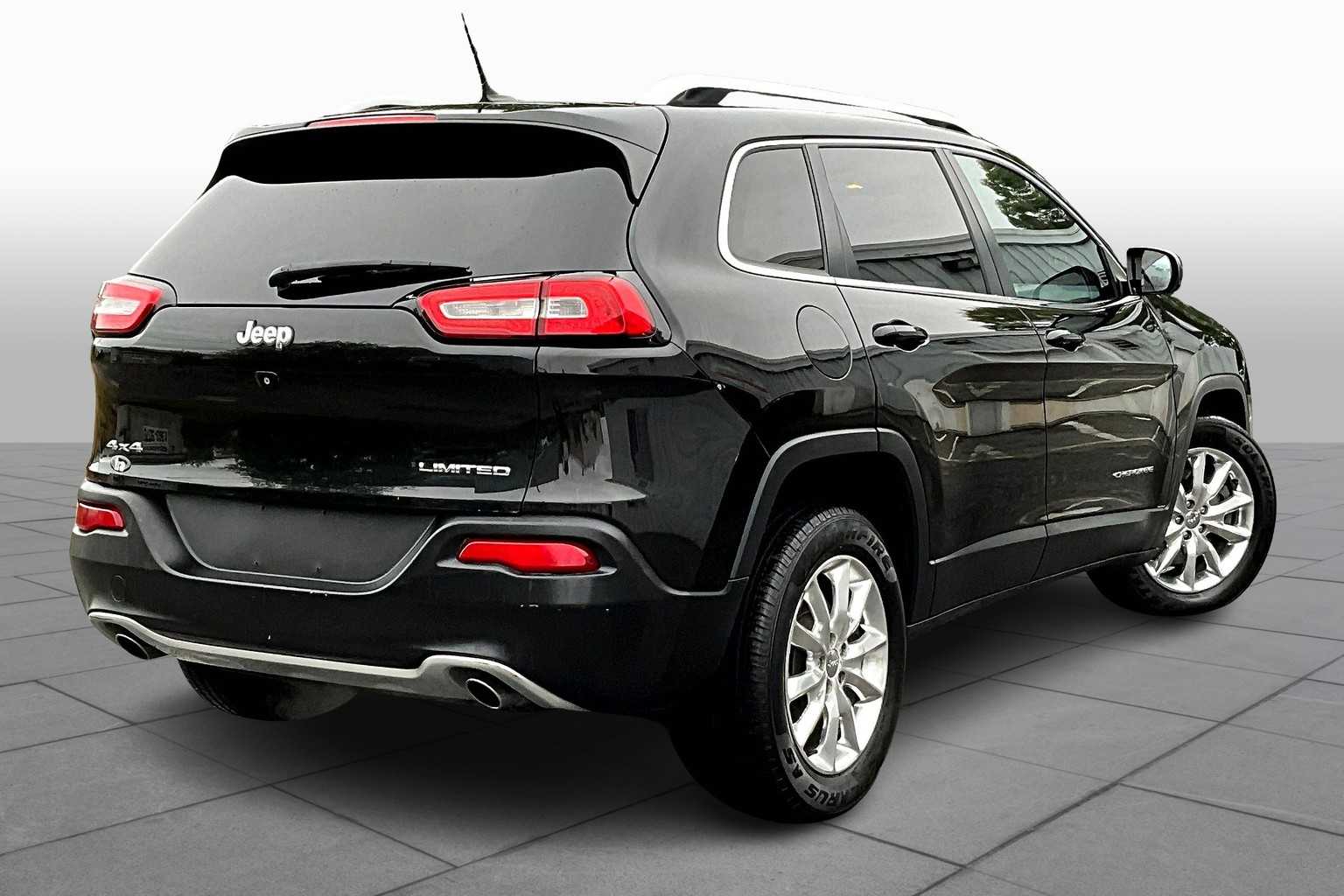 2014 Jeep Cherokee Limited photo 11