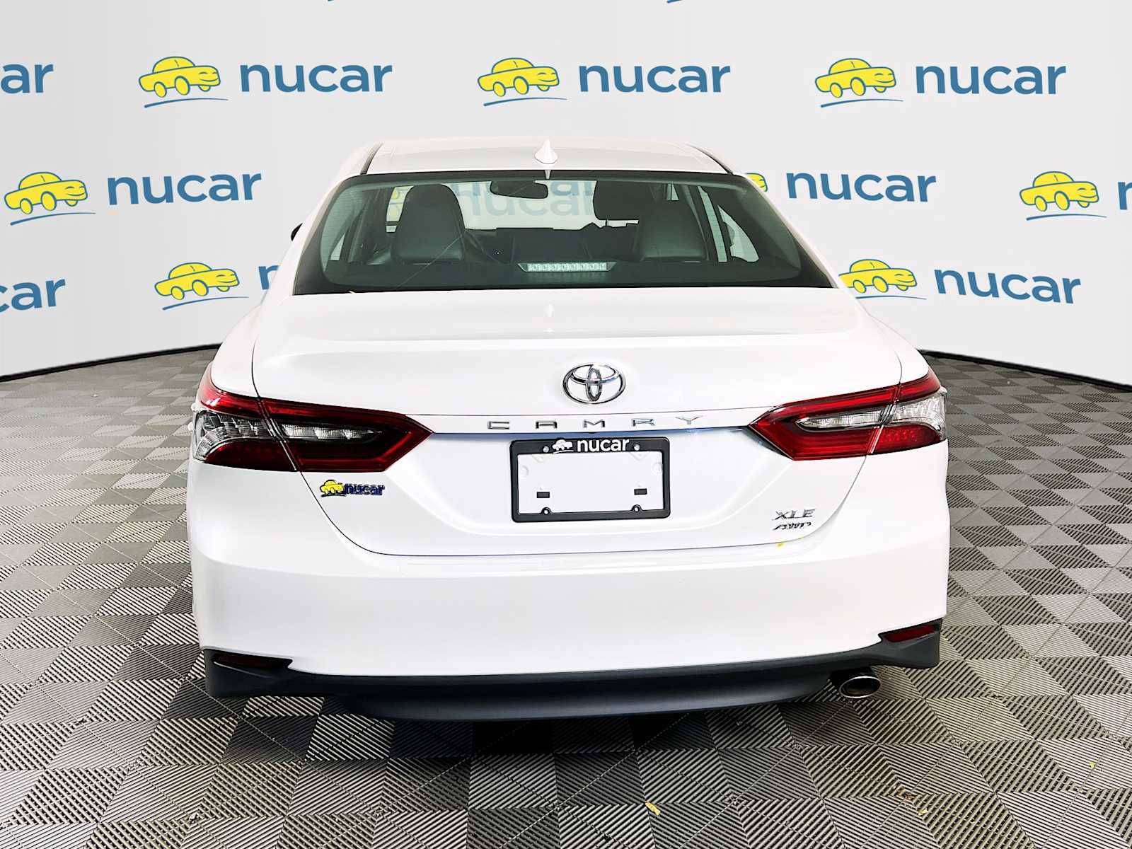 2023 Toyota Camry XLE photo 6