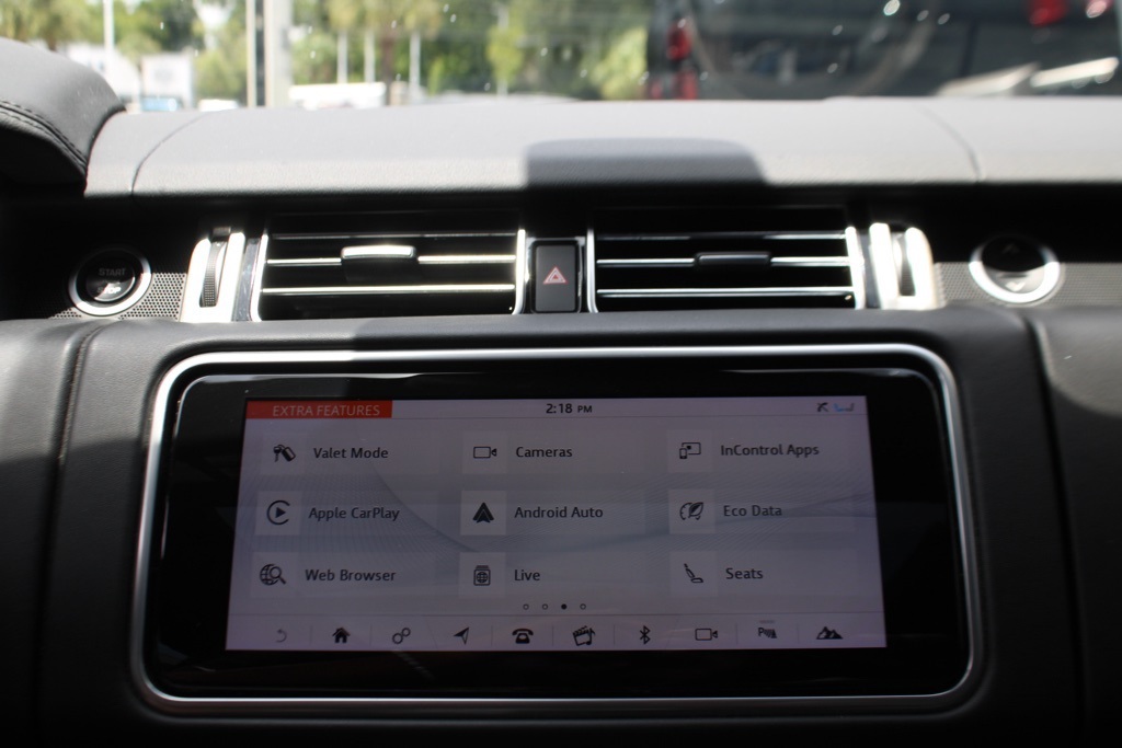 2019 Land Rover Range Rover SuperCharged photo 18