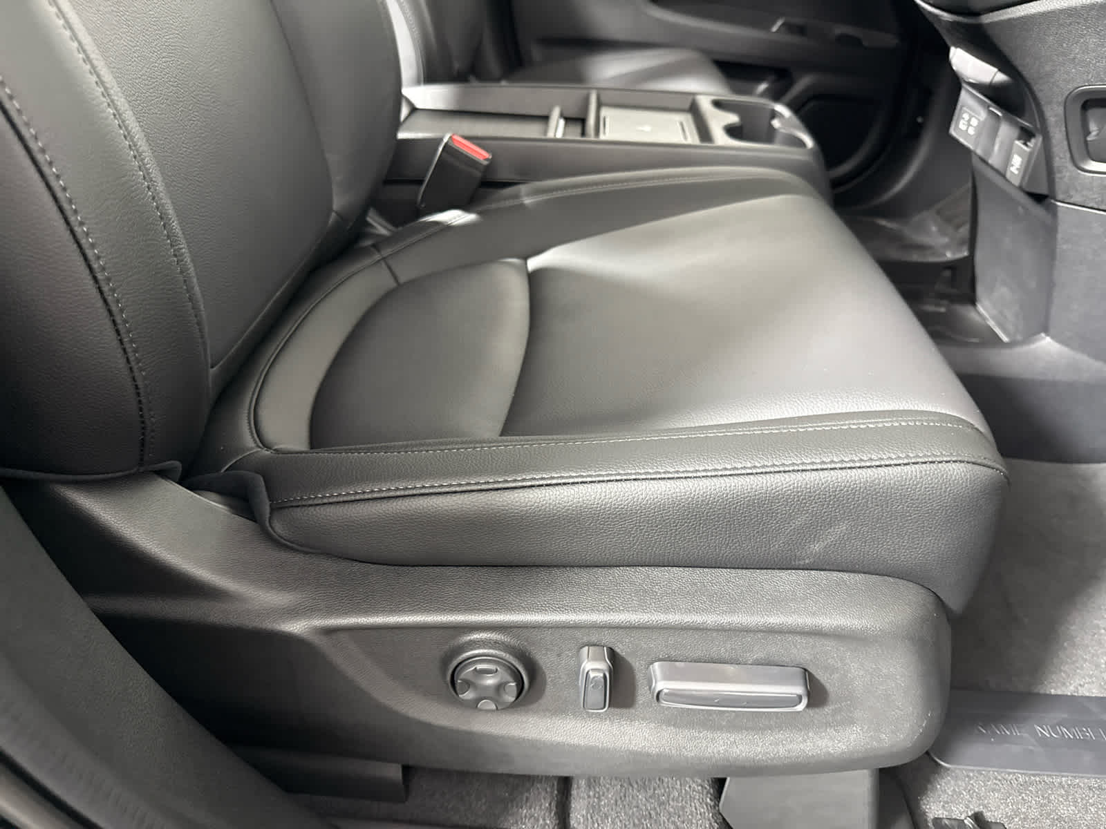 2026 Honda Odyssey EX-L photo 19