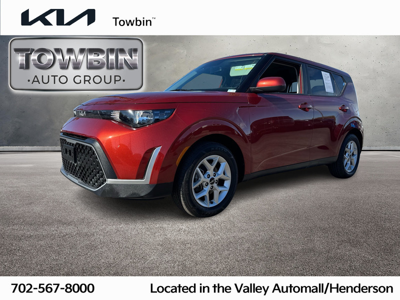 2024 Kia Soul LX's photo