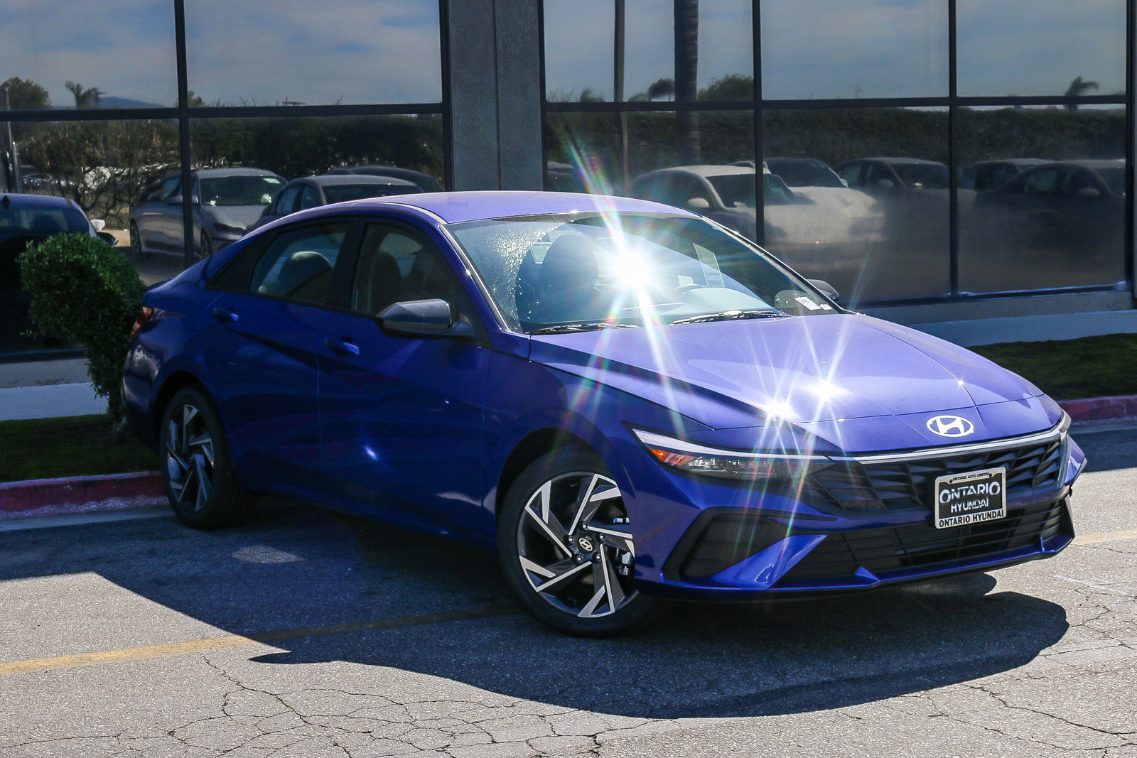 New 2025 Intense Blue Hyundai SEL Sport image 2