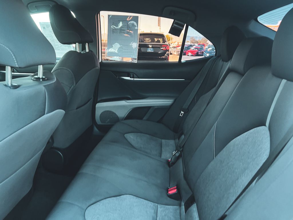 2023 Toyota Camry LE photo 26
