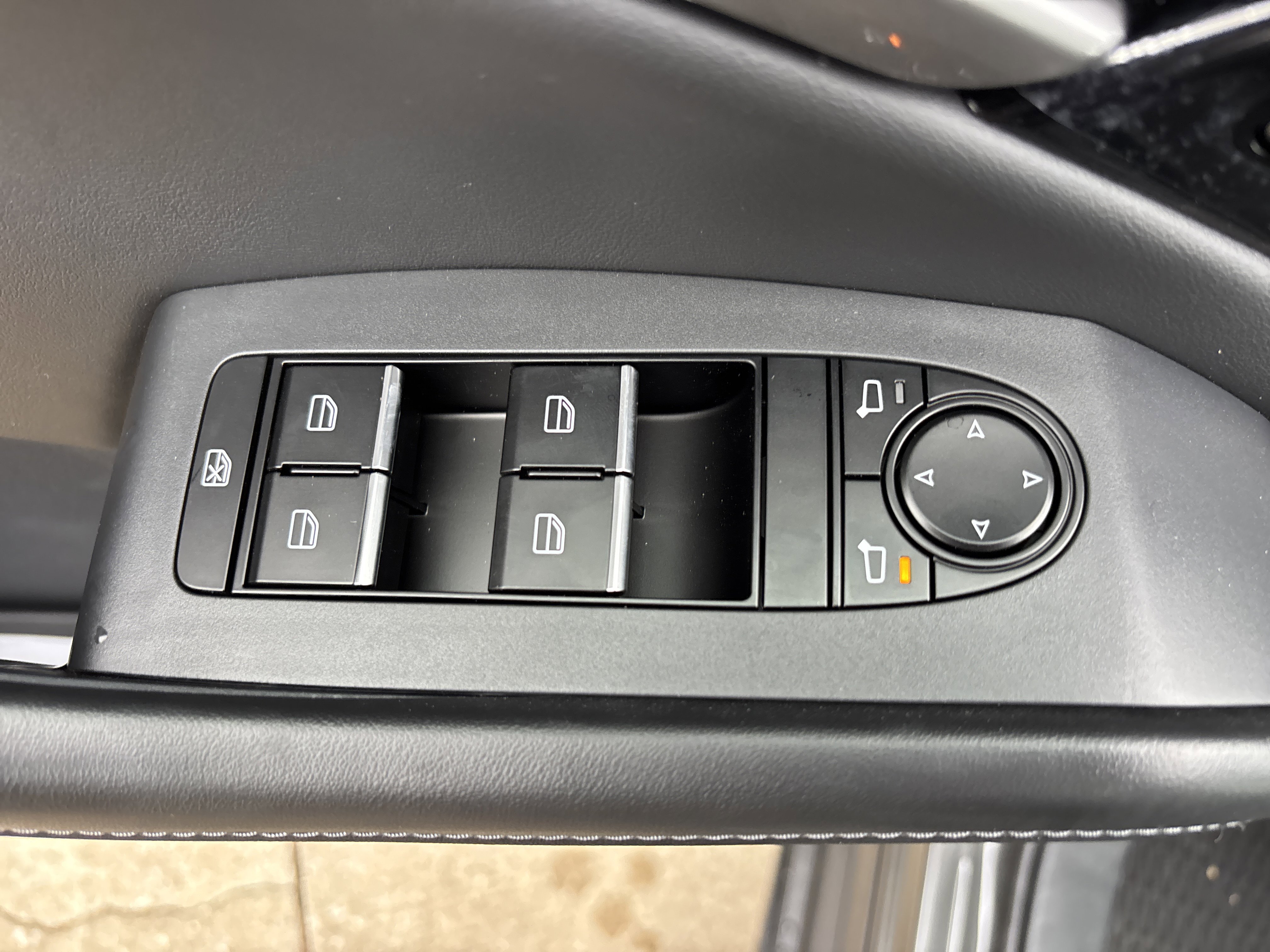 2026 Mazda CX-30 2.5 S Premium photo 3