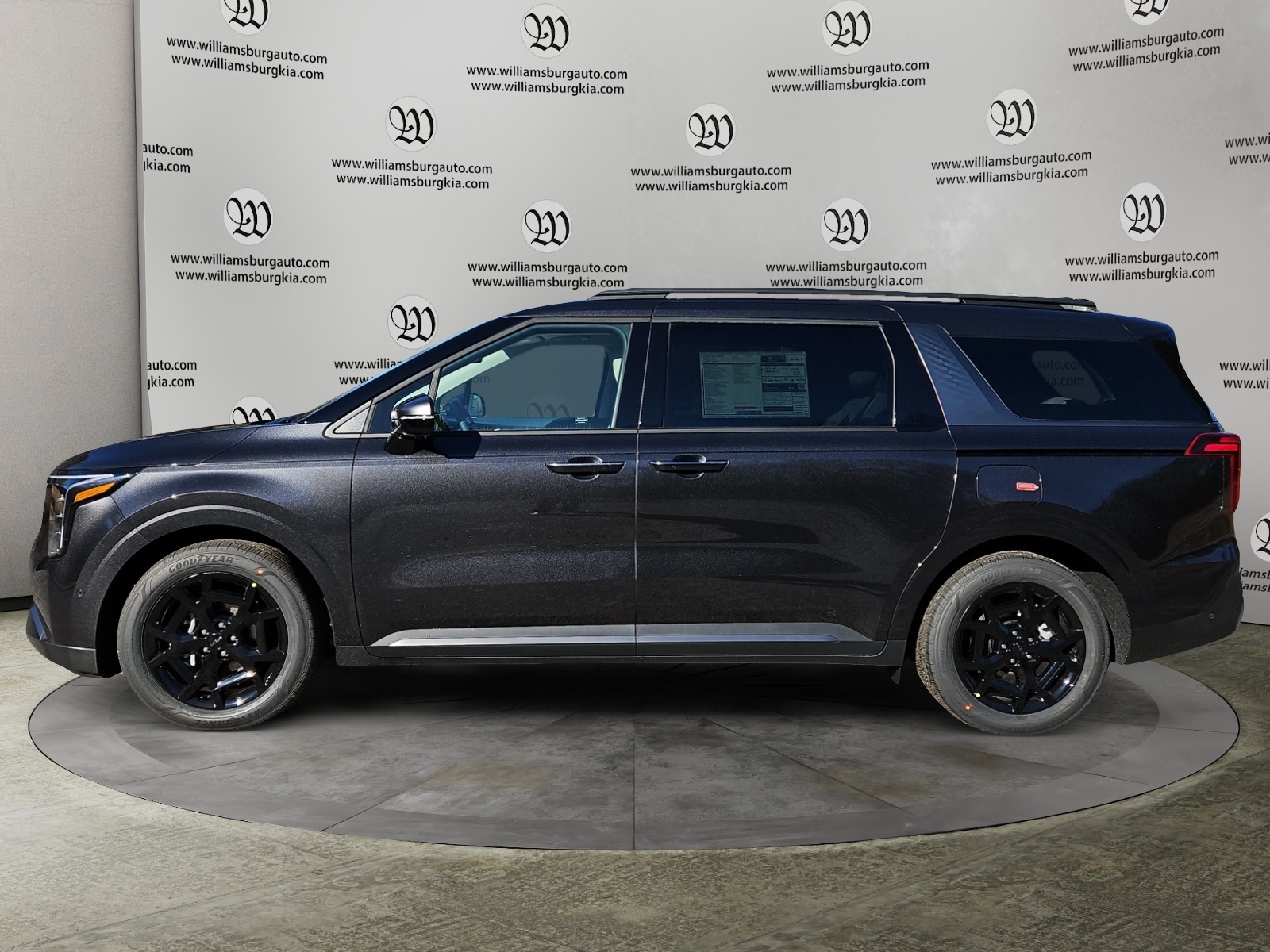 2026 Kia Carnival SX Prestige photo 2