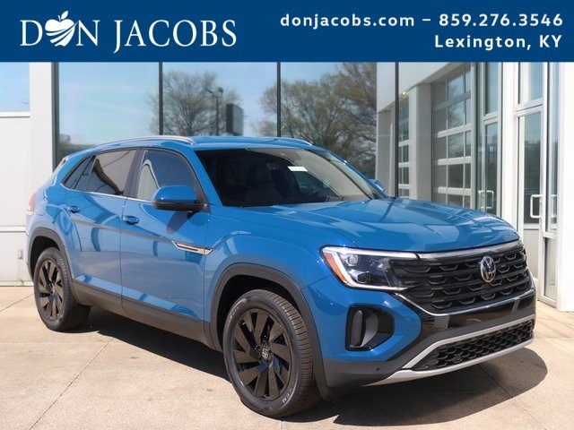 New 2024 Volkswagen Atlas Cross Sport 2.0T SE w/Technology