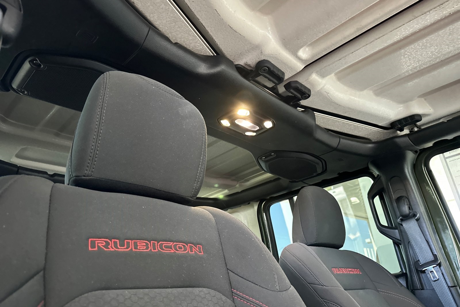 2021 Jeep Wrangler Unlimited Rubicon photo 17