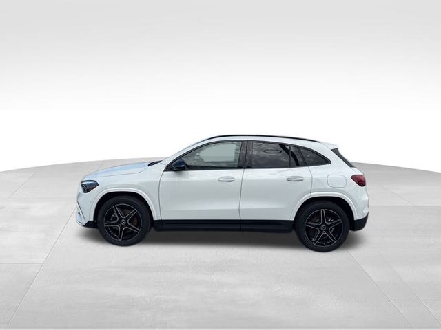 2025 Mercedes Benz GLA 250 4MATIC photo 2