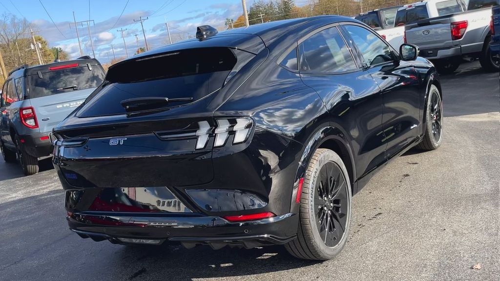 2025 Ford Mustang Mach-E GT photo 3