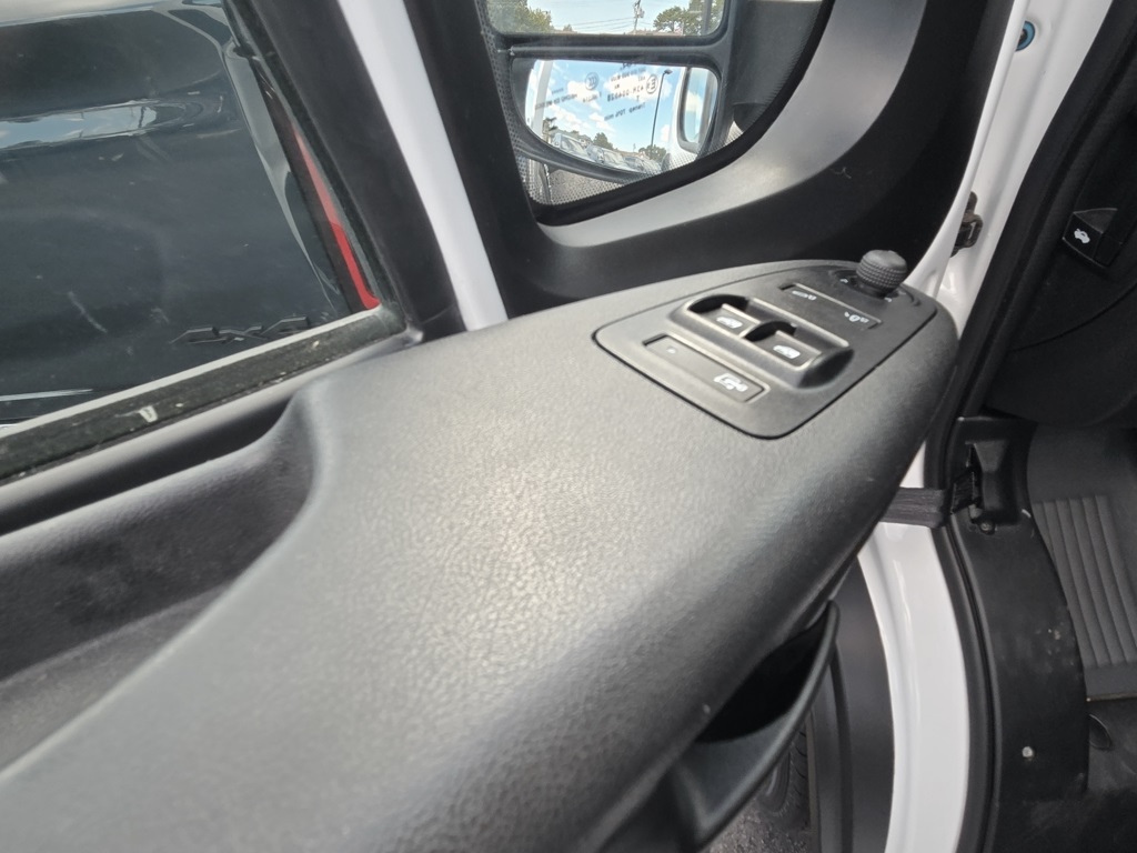 2023 Ram ProMaster 2500 photo 19