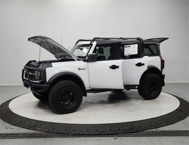 2023 Ford Bronco Base photo 11