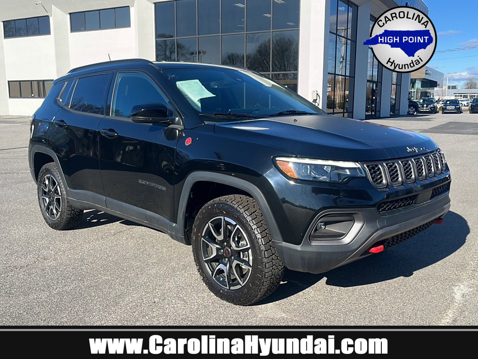 2025 Jeep Compass Trailhawk's photo