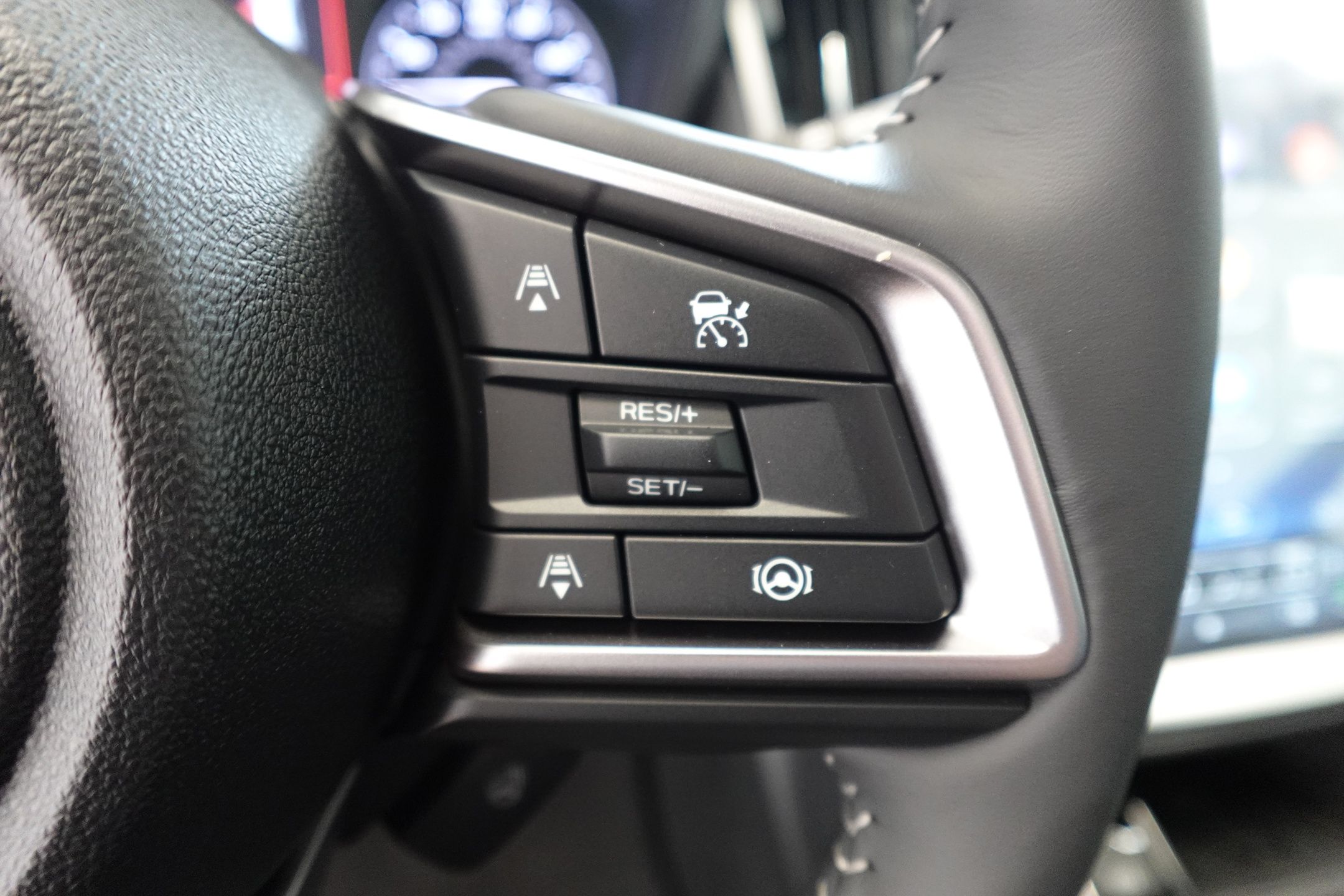 2025 Subaru Outback Touring photo 13