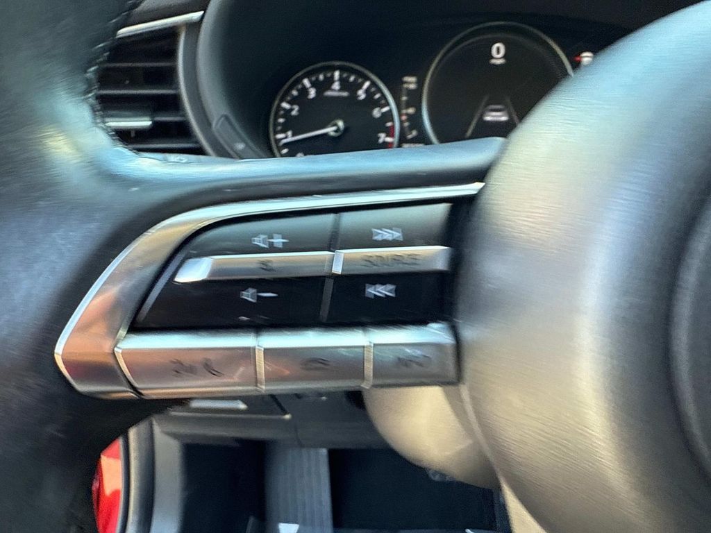 2022 Mazda CX-30 2.5 S Preferred photo 32