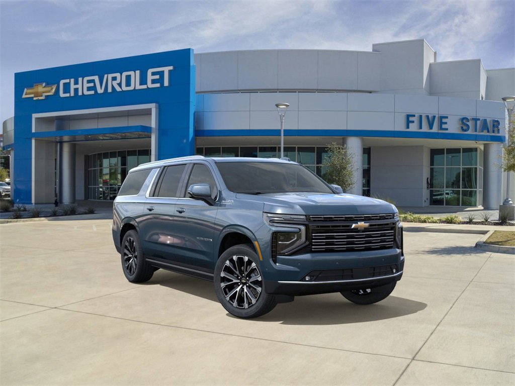 2026 Chevrolet Suburban High Country's photo