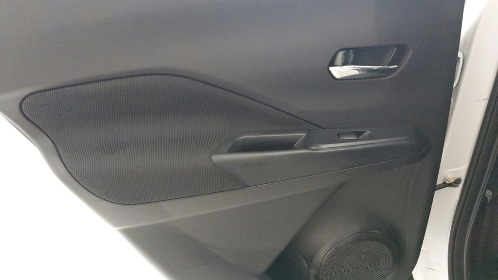 2024 Nissan Kicks SV photo 22