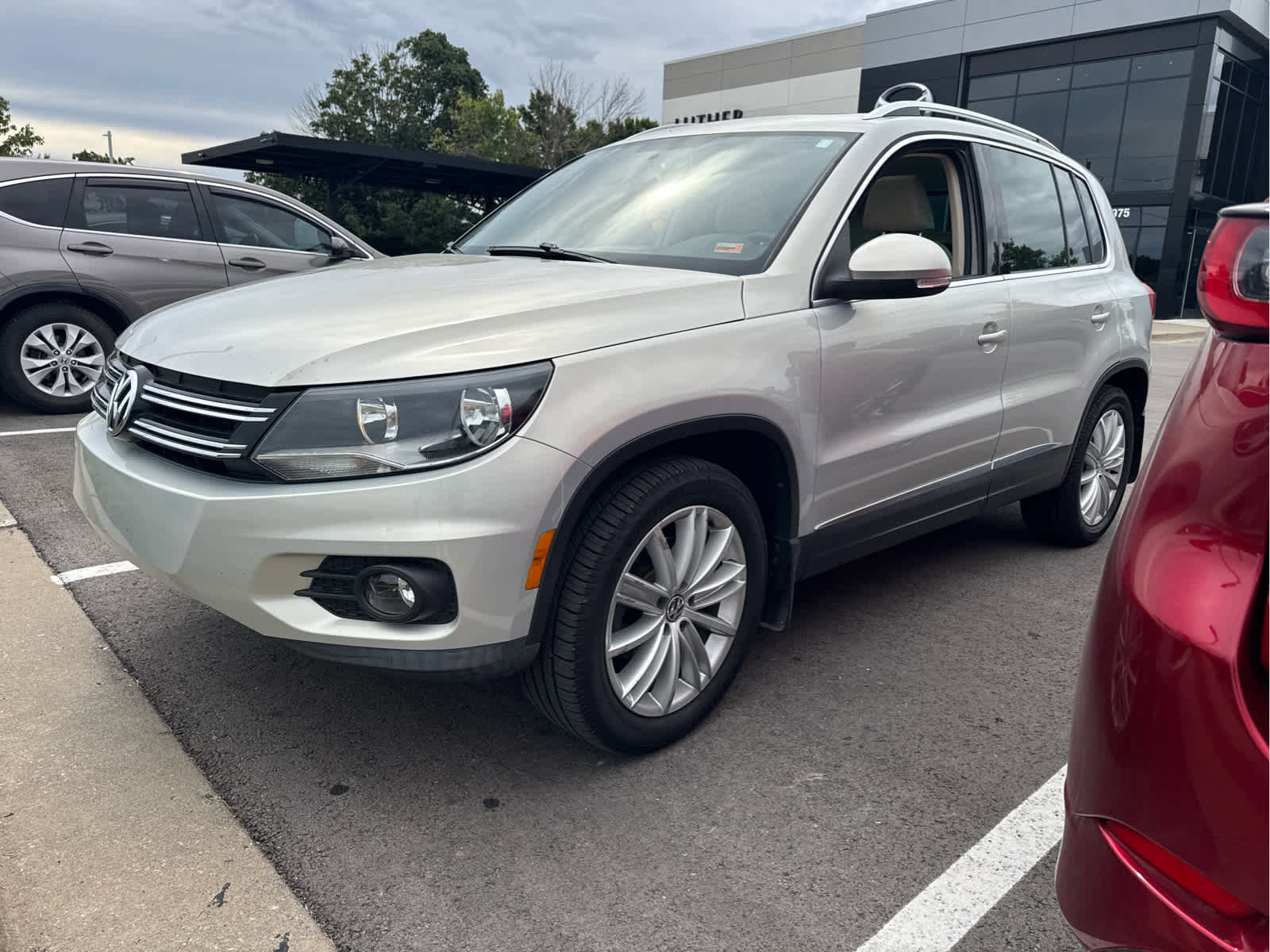 Used 2012 Volkswagen Tiguan SEL with VIN WVGBV7AX1CW603972 for sale in Kansas City