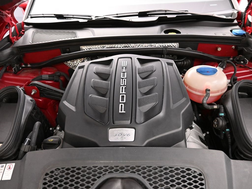 2018 Porsche Macan GTS photo 17