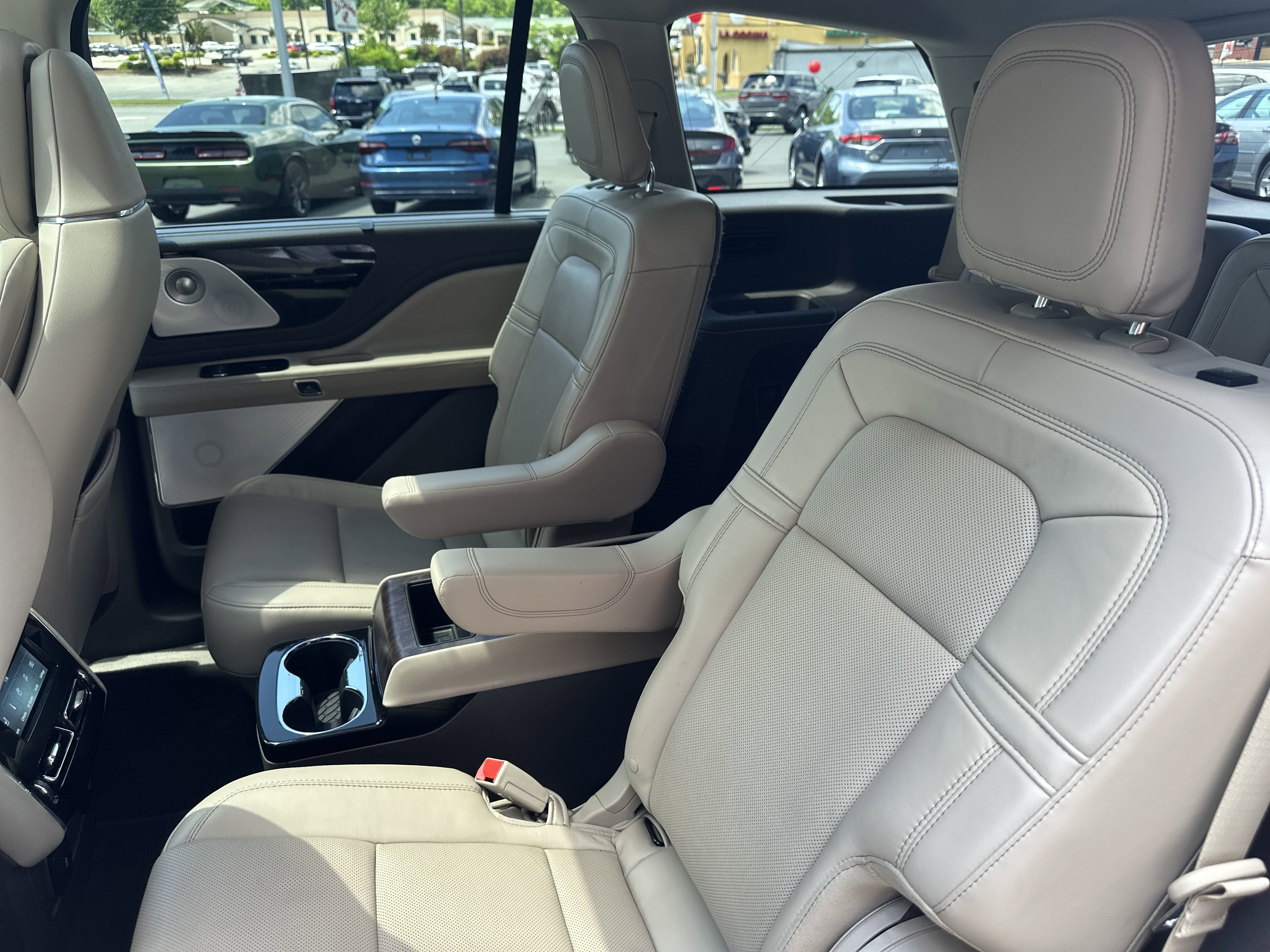 2021 Lincoln Aviator Reserve photo 10
