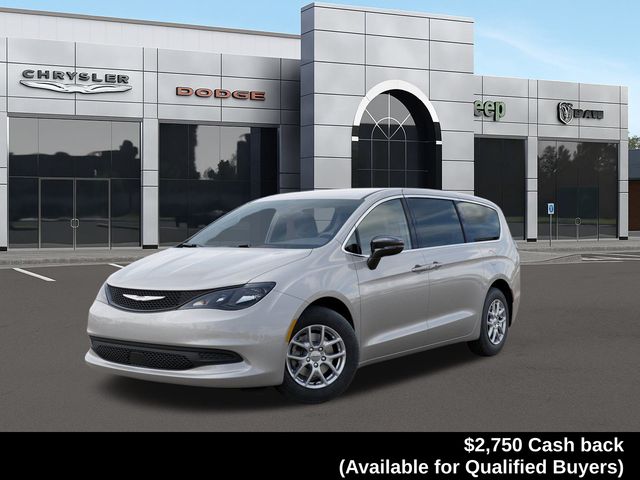 2026 Chrysler Voyager LX's photo