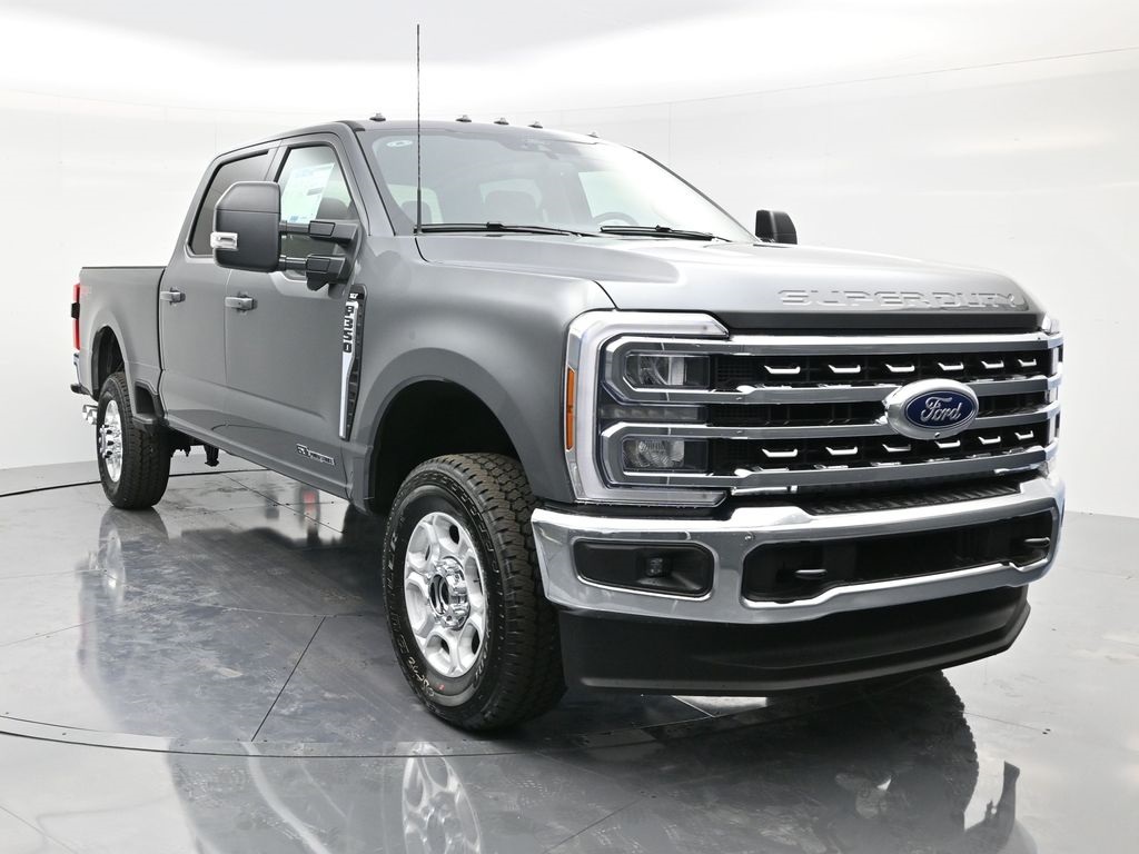 2026 Ford F-350 Super Duty XLT's photo
