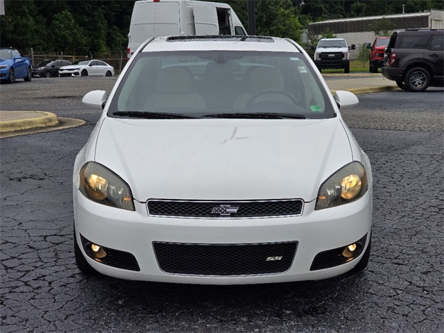 2009 Chevrolet Impala SS photo 19