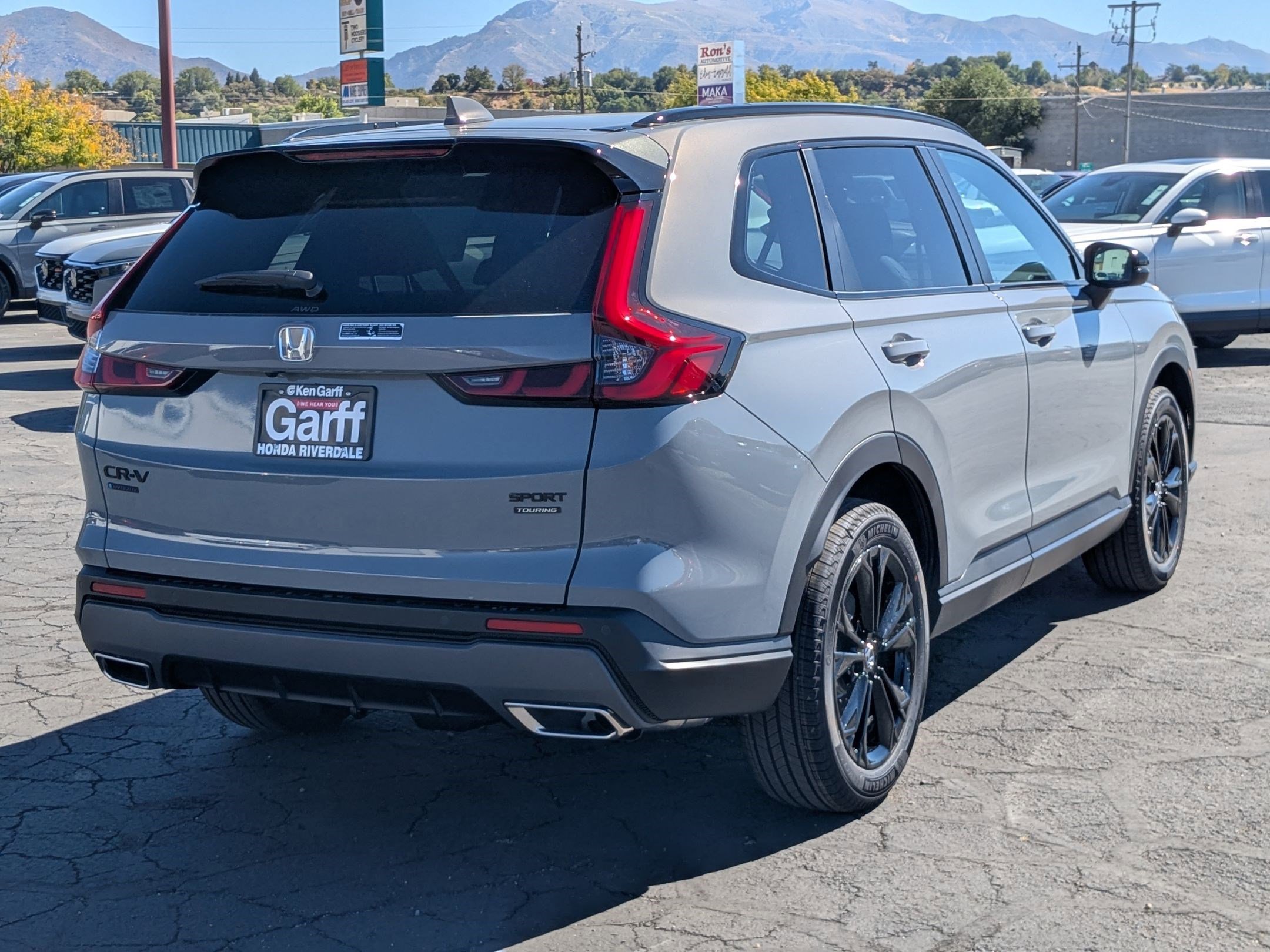 2026 Honda CR-V Sport Touring Hybrid photo 2