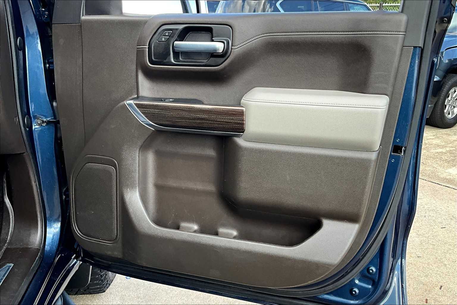 2021 Chevrolet Silverado 1500 LT Trail Boss photo 37