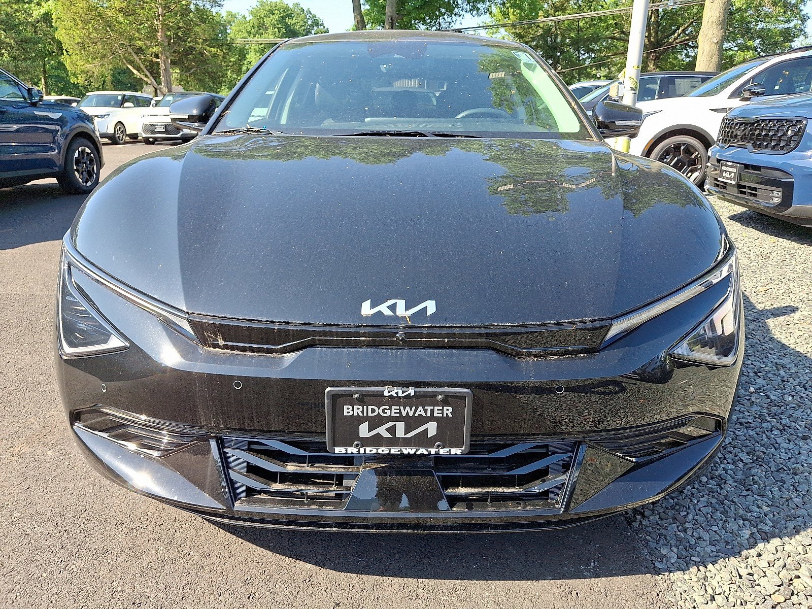 2025 Kia EV6 Wind photo 2