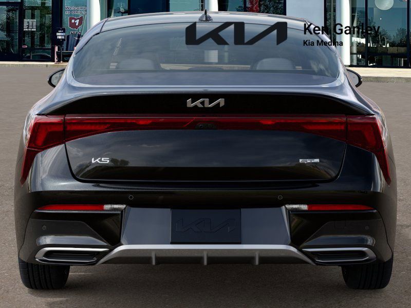 2026 Kia K5 GT-Line photo 11