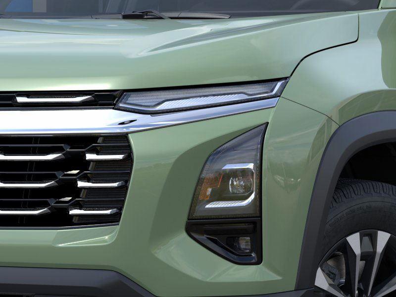 2026 Chevrolet Equinox LT photo 8