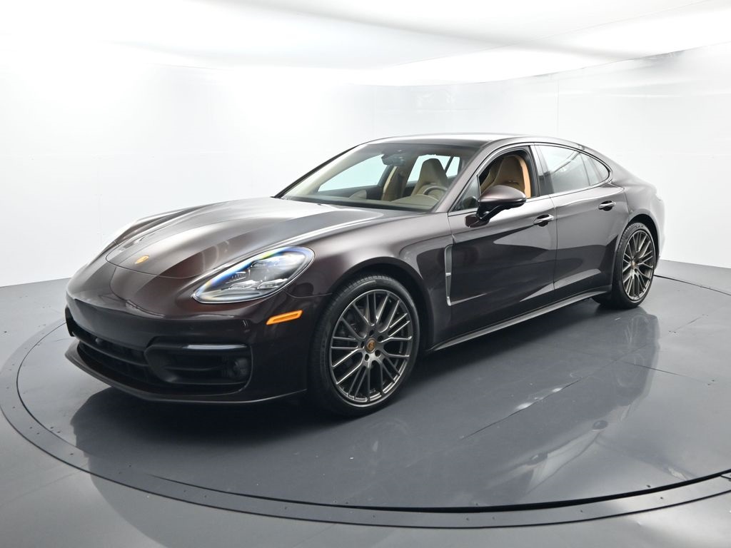 2023 Porsche Panamera Platinum Edition's photo