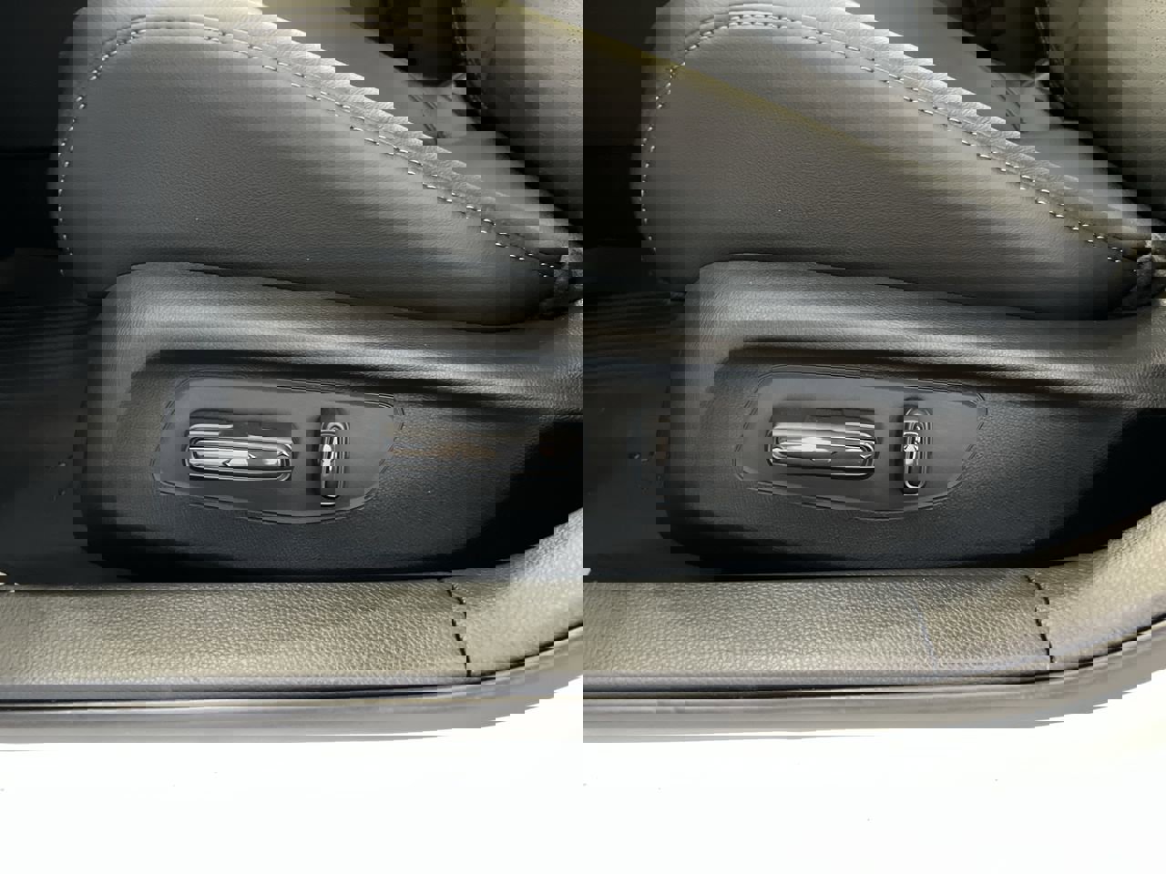 2026 Honda Civic Hybrid Sport Touring photo 12