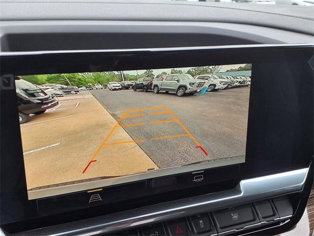 2025 Chevrolet Silverado 1500 LT photo 17