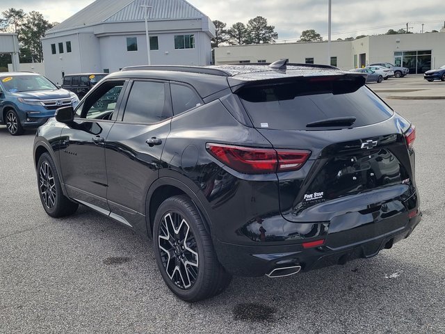 2025 Chevrolet Blazer RS photo 5