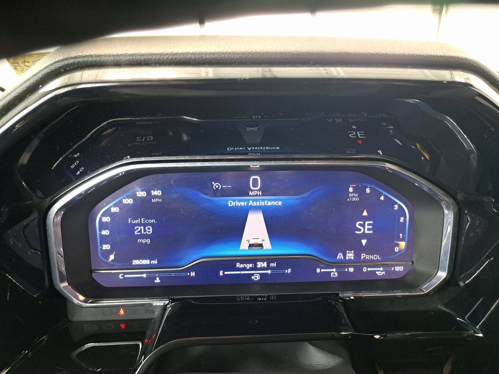 2025 Chevrolet Silverado 1500 LT photo 9