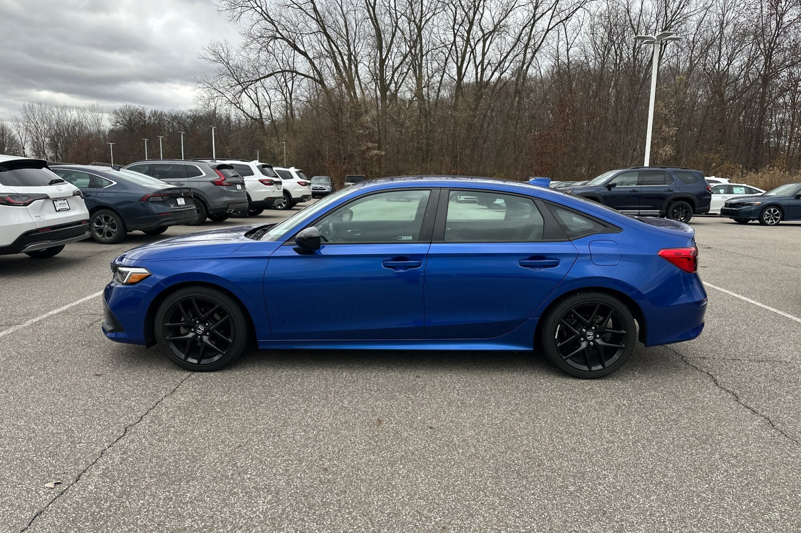 2023 Honda Civic Sport photo 2