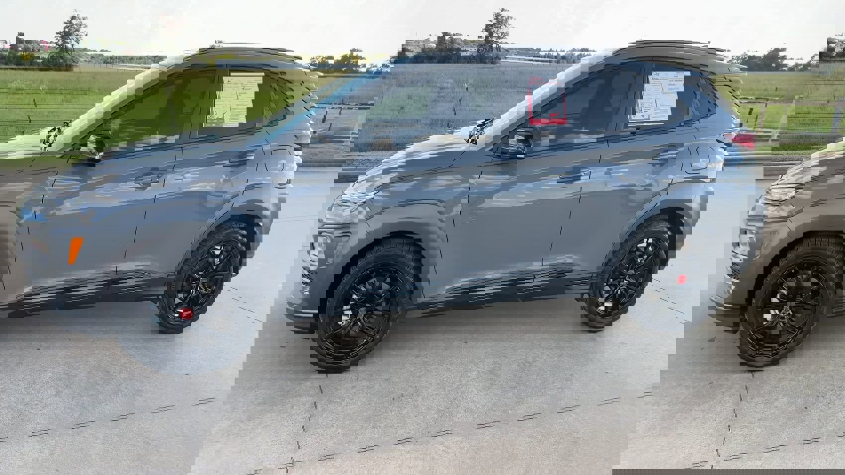 2021 Hyundai Kona SEL Plus photo 3