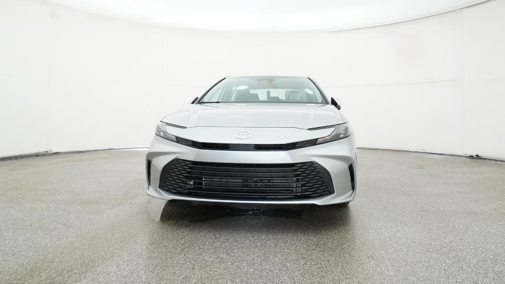 2025 Toyota Camry LE photo 2