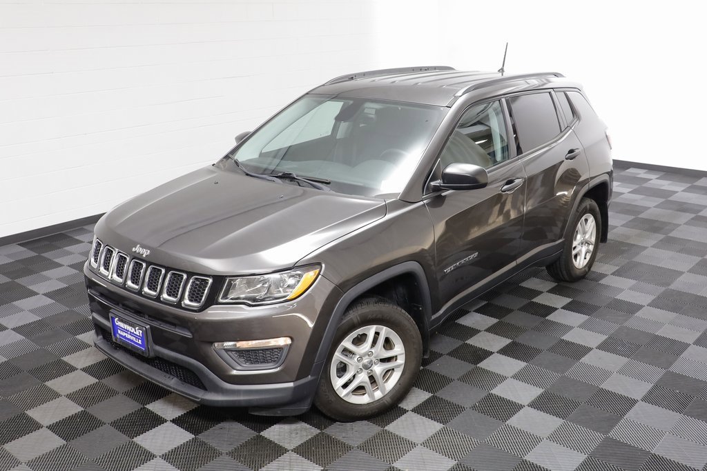 Used 2018 Jeep Compass Sport with VIN 3C4NJDABXJT131998 for sale in Naperville, IL