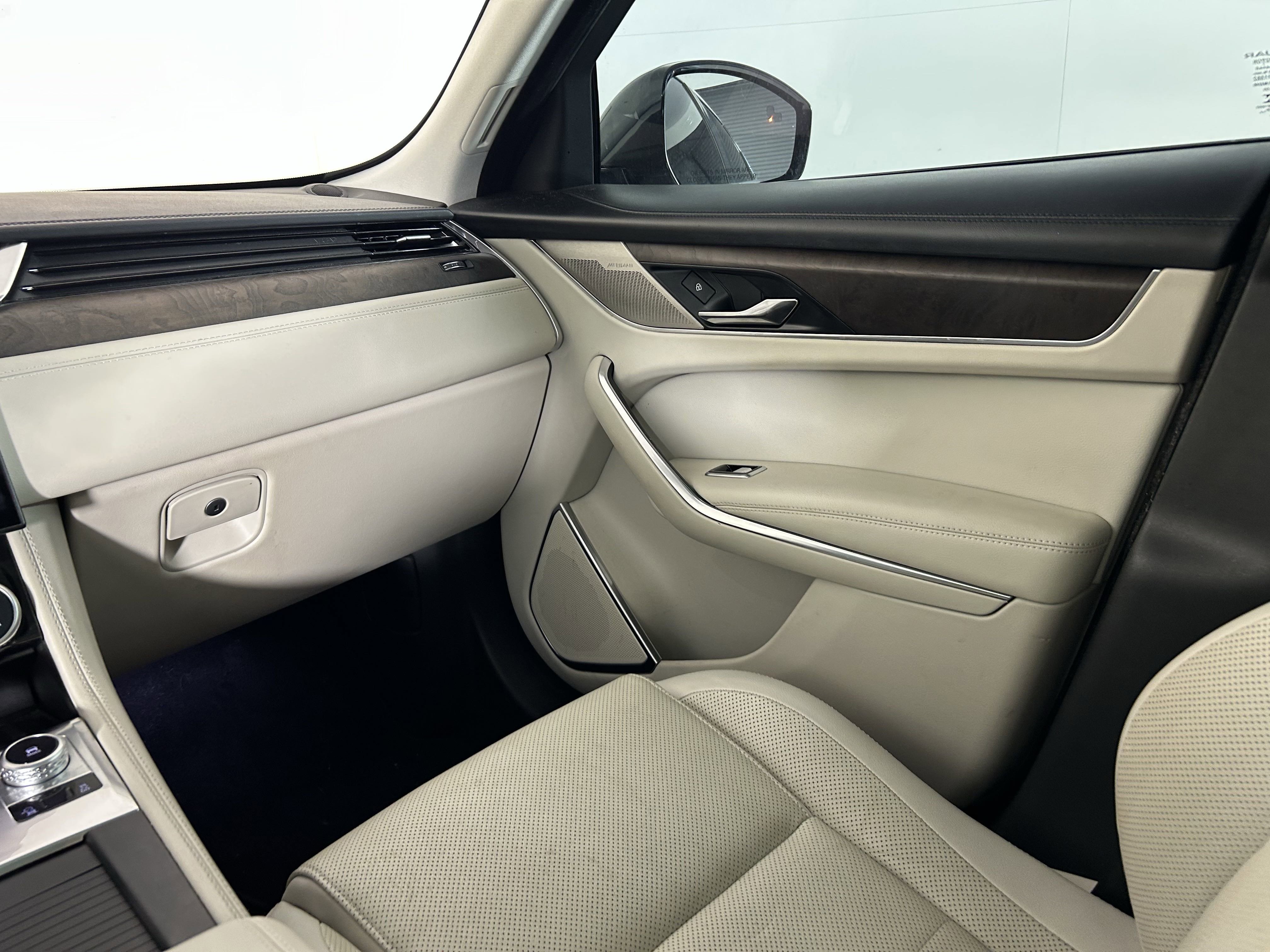 2021 Jaguar F-PACE P250 S photo 15