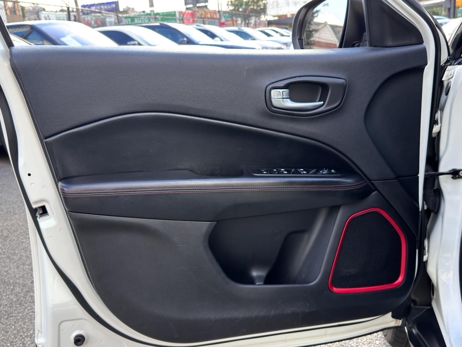 2019 Jeep Compass Trailhawk photo 12