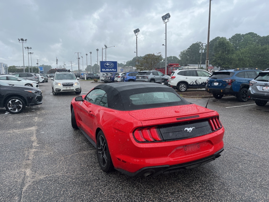 2020 Ford Mustang EcoBoost Premium photo 3