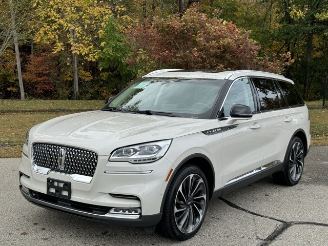 2022 Lincoln Aviator Reserve's photo