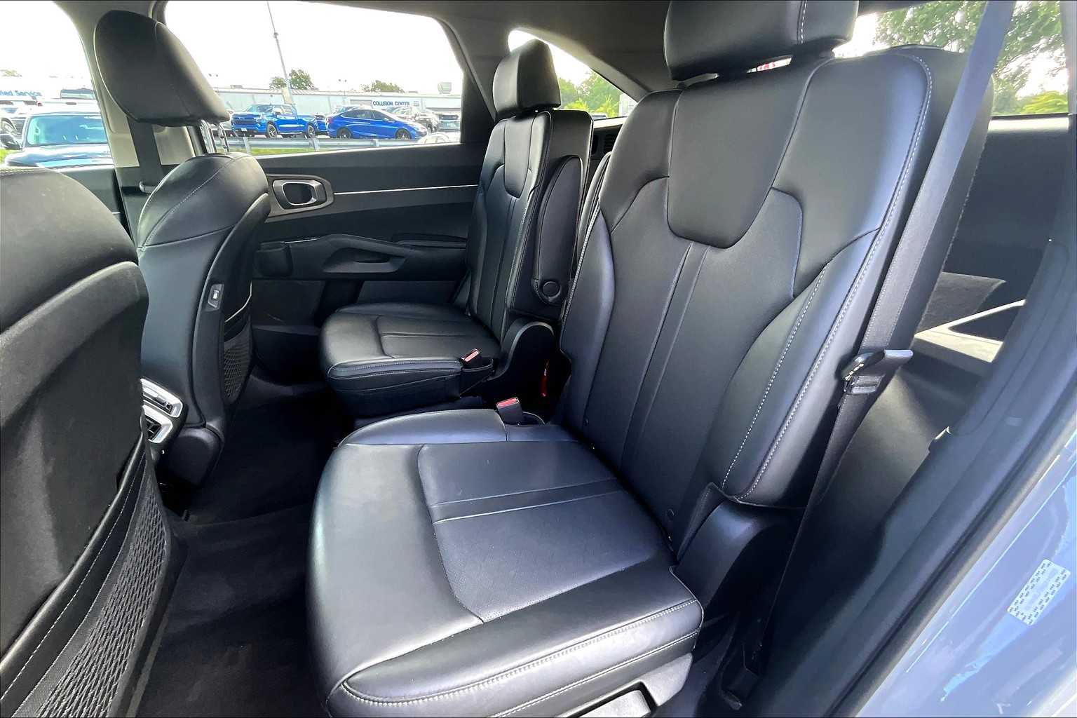 2022 Kia Sorento X-Line EX photo 18