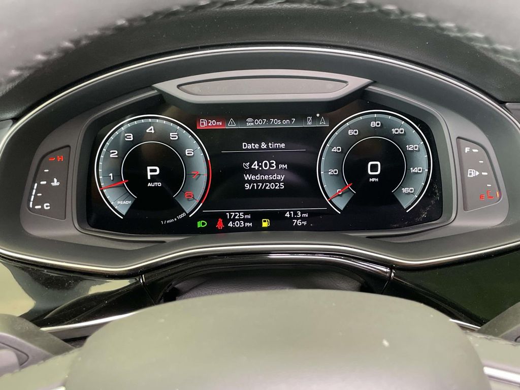 2021 Audi Q7 55 Prestige photo 40
